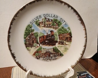 Vintage Silver Dollar City Souvenir Plate Decorative Collector Travel Vacation  Branson Missouri MO Gift