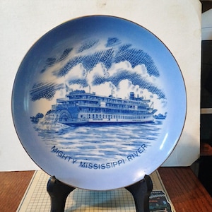 Vintage Mighty Mississippi River Souvenir Plate MS Steamboat Collector Travel Vacation Gift
