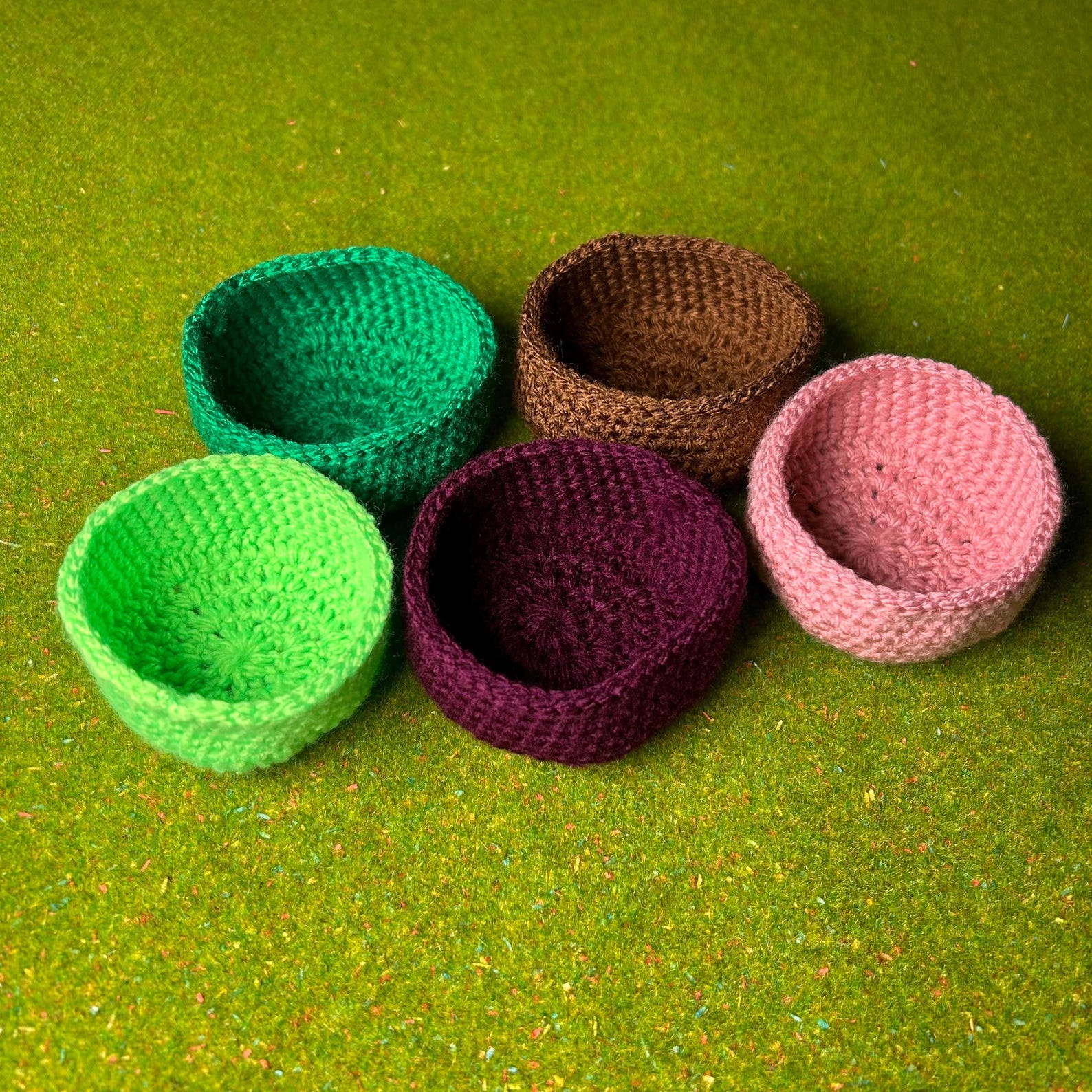 Crocheted Token Trays — photo 3