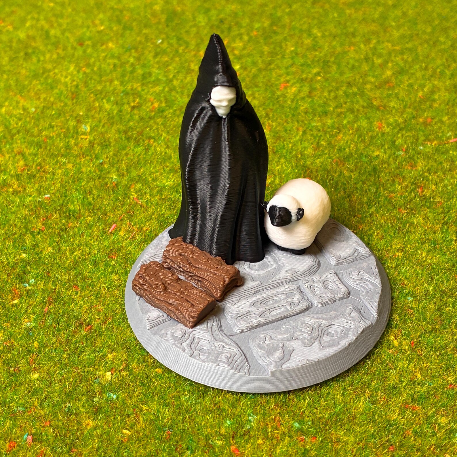 Catan Robber Figure Upgrade – Thief With Sheep & Wood, Ready to Use ...