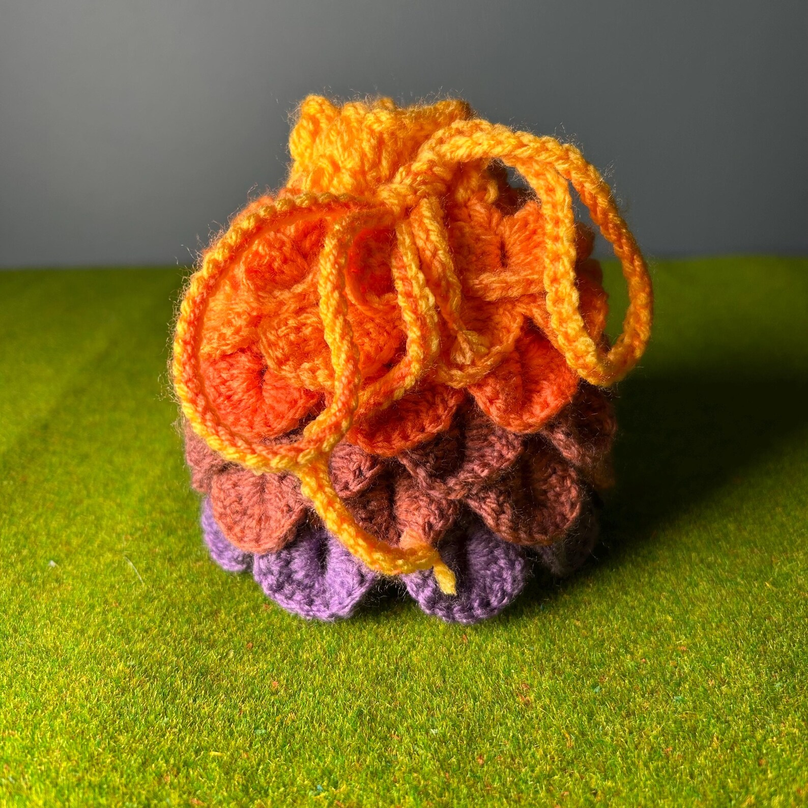 Dragon Egg Dice Bag — photo 2
