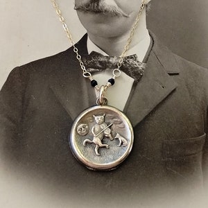 Antique Victorian Cat Locket Necklace, Gold Filled Locket, Nursery Rhyme Locket, Hey Diddle Diddle, Celestial Locket, Cat, Dog, Moon Locket
