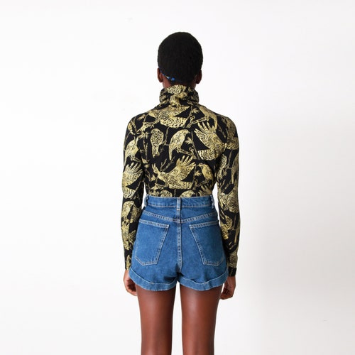 Handprinted Organic Cotton/Bamboo Turtleneck in shops Birds of Prey