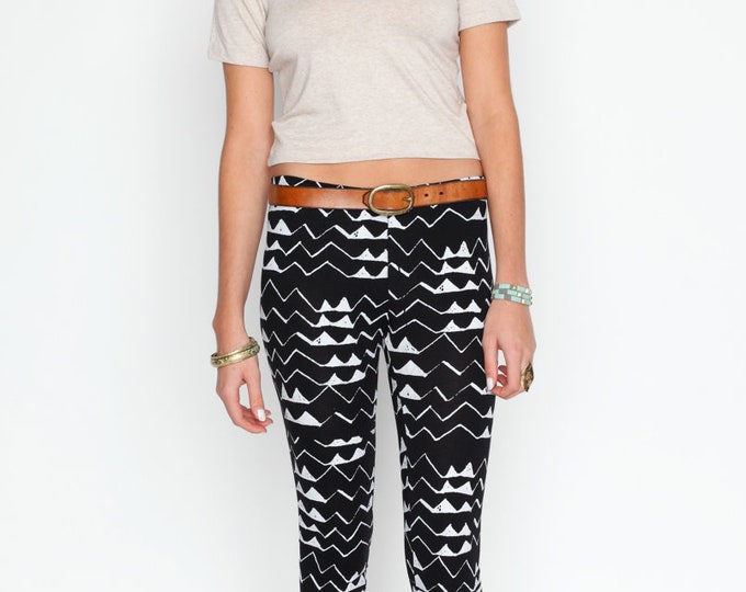 Mountain Pattern Print Women Leggings
