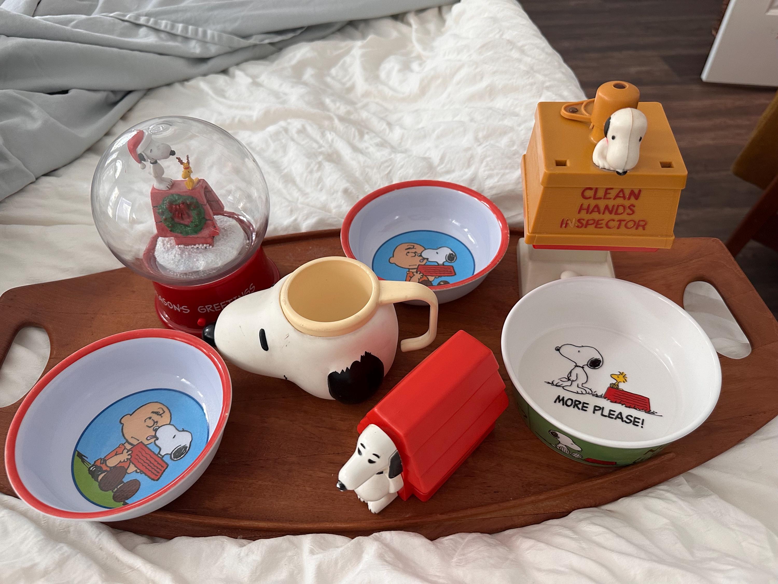 ピーナッツ サリーブラウン スノードーム スノーグローブ 陶器 フィギュア Peanuts Snow Globe - Etsy