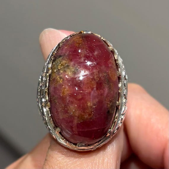 Ruby in Matrix Ring • Natural Ruby Gemstone • Vin… - image 1