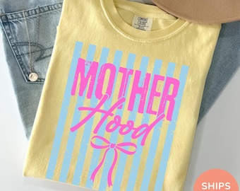 Retro Motherhood Comfort Colors Shirt, Trendy Mama Shirt, Mom Life Tee, Graphic Mom T-Shirt, Cool Mom Club Shirt, Mothers Day Gift