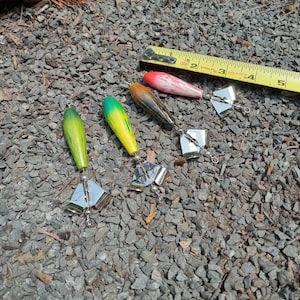 Petites comètes fabriquées à la main par Gartner Baits Leurres en bois Top Water