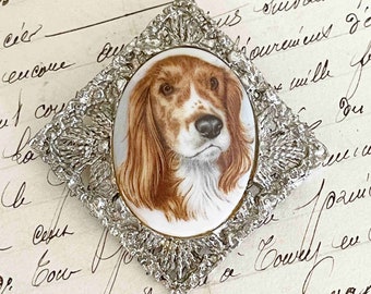 Vintage Porcelain Dog Pin, Dog Brooch, collectible Dog pin, Vintage Spaniel Pin, Vintage Spaniel estate pin, vintage dog jewelry,   VP973