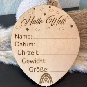 Hallo Welt Personalisierbares Holz-Geburtsanzeige-Schild – Baby Willkommensschild – Geschenk zur Geburt – Deko fürs Kinderzimmer Babyparty