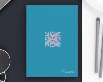 Diario personalizado con motivo de clavel