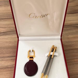 Elegant Cartier Gold-Plated Stainless Steel Writing Set: Pen, Pencil & Keychain with Gift Box