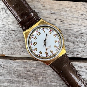 Elegant Swatch Watch Chic On GX111 White Dial Leather Strap - Good working condition
