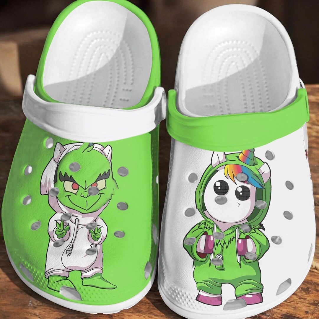 Grinch Clogs Cute Pony Grinch Clogs Shoes, Grinch Asymmetric Christmas Crocs Clogs ...