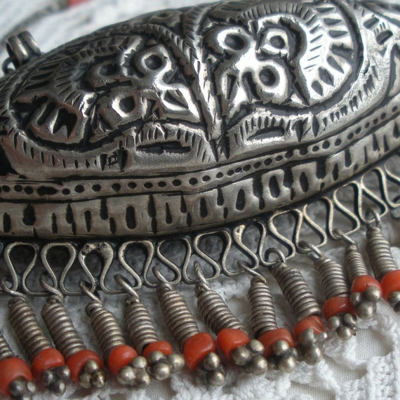 Coral Tribal Silver Pendant Necklace - image 1