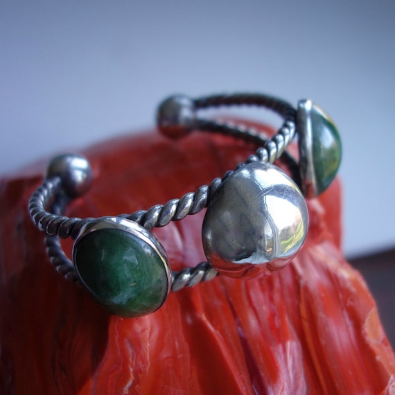 Mexican Green Stone Silver Dome Cuff Bracelet - Etsy