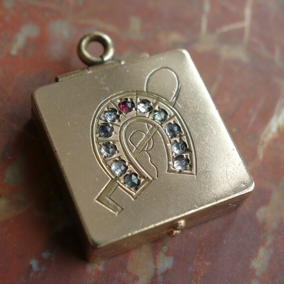 Victorian Horseshoe Locket Fob