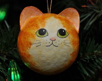 Hand Painted Marmalade Cat Christmas Ornament - Green Eyes