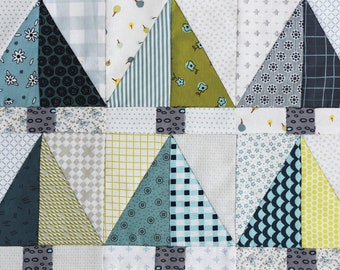Postcard Project #18 Half Rectangle Triangles by Jen Kingwell