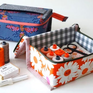 Just in Case Pouch Pattern by Aneela Hoey (Paper Pattern)