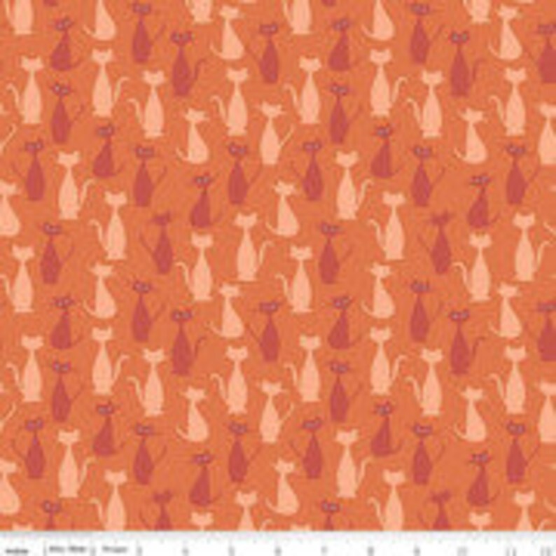 Preorder Spooky Hollow by Melissa Mortenson 24 Pieces Fat Quarter Bundle