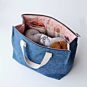 Kit Supply Tote Pattern by Aneela Hoey (Paper Pattern)