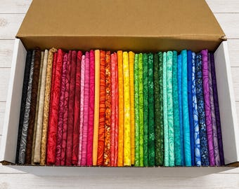 Colorful Blender Fabric Fat Quarters ~ Rainbow Mystery Box ~ 8, 16, 24, 40 or 80 Unique Fat Quarters