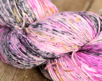 Hand dyed classic sock yarn - 100g