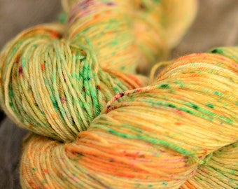 Hand dyed classic sock yarn - 100g