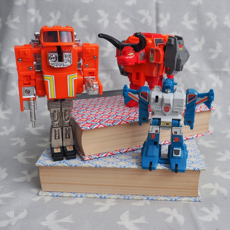 Takara 1986 : Tantrum Vintage Transformers G1 Predacons - Metal Variant Predaking Vehicles Toys