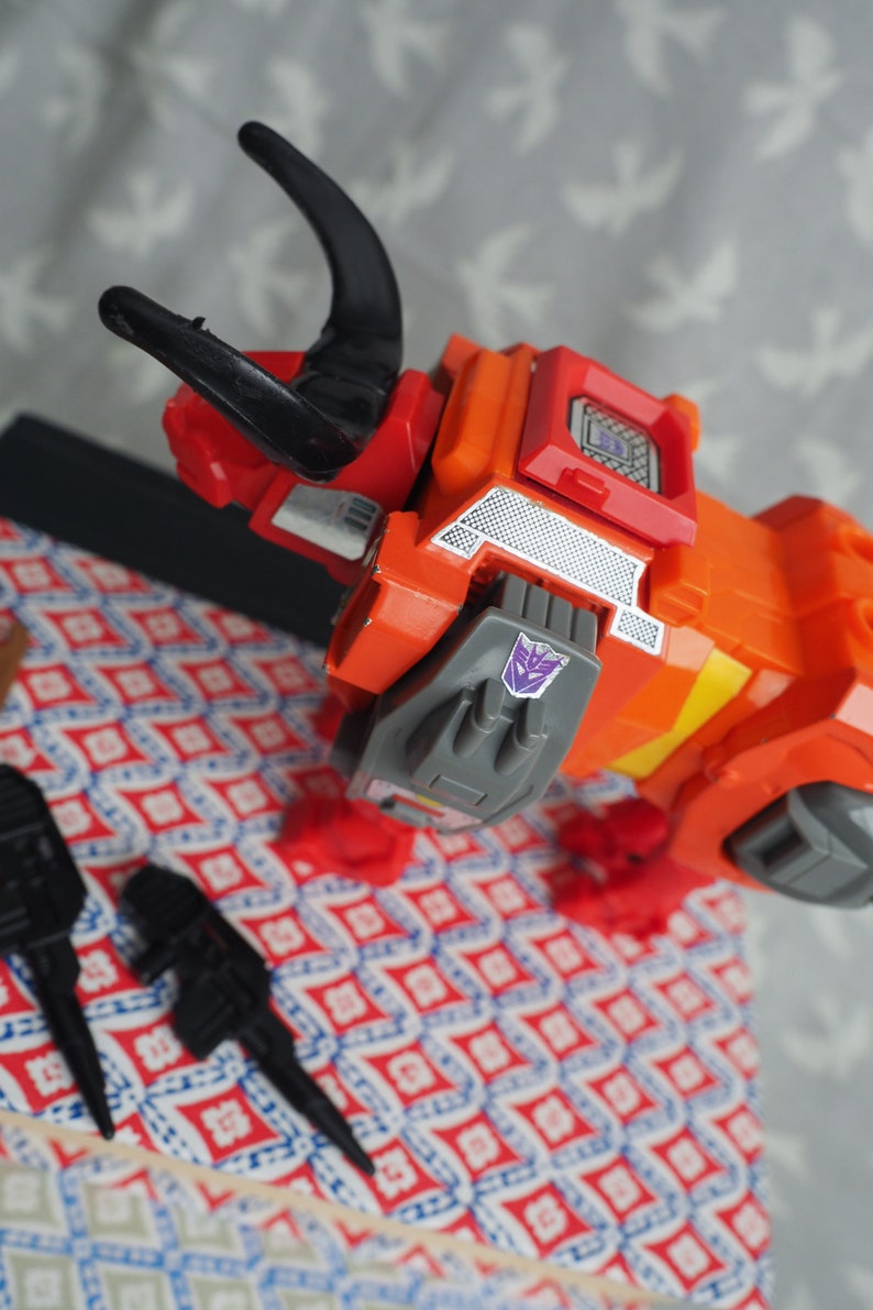 transformers g1 predacons toys