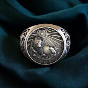 Sterling Silver Leo Zodiac Ring: Handmade Lion Signet