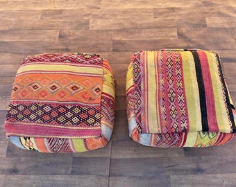 Pouf berbero marocchino: copritappeto intrecciato colorato (60x60x20 cm)