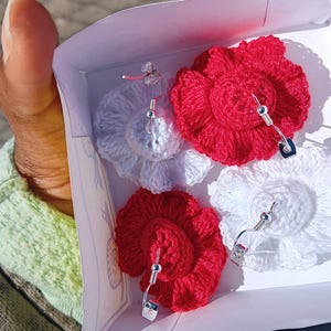 Crochet Mini Bucket Hat Earrings: Amigurumi Jewelry DIY Video (PDF Pattern image 4