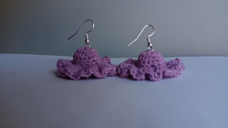 Crochet Mini Bucket Hat Earrings: Amigurumi Jewelry DIY Video (PDF Pattern image 6