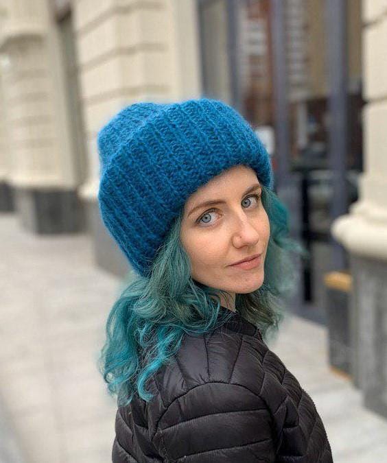 Handmade knit winter hat one size fits most mohair blue green girls women’s Hand Knit Retro Mohair Wool Hat. Blue Green Woman Bonnet  main image 4