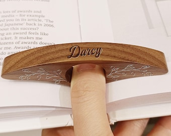 Personalized Wooden Thumb Book Page Holder: Leaves Reading Ring,Book Lover Gift