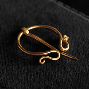 Omega Fibula reproduction roman brooch