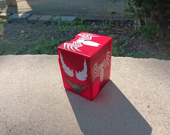 Carnage Showcase Deck Box