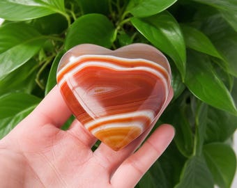 Carnelian Heart Crystal, Natural Polished Puffy Heart Stone, Healing Crystal Palm Stone, Red Gemstone Mineral Specimen