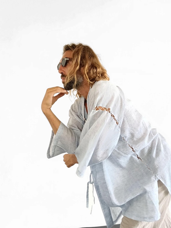 Vintage Japanese Men's Haori Jacket 80s 90s Asian Short Men's Kimono Woven Embroidered Summer Jacket Unisex Tie Front Light Blue White Robe