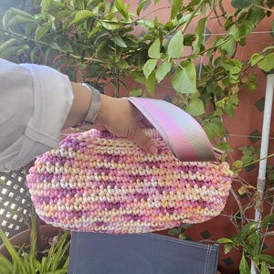 Crochet clutch bag