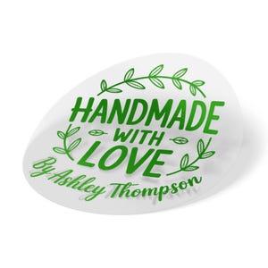 "Personalisierte ""Handmade with Love"" klare Aufkleber, individueller Name, grüne Akzente, botanische Handwerkssiegel."