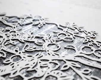 Ketubah Papercut - Branches (Metallic Border Design)