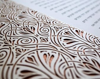 Ketubah Papercut - Art Nouveau Lace (Metallic Border Design)