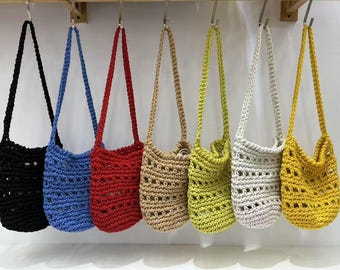 Borsa a tracolla all'uncinetto fatta a mano - Borsa estiva colorata in maglia, stile boho, borsa leggera per tutti i giorni