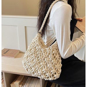 porté épaule en macramé fait main | Cabas hobo en corde de coton nouée (13 x 9 pouces)
