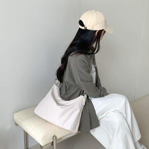 Minimalist Nylon Shoulder Bag, Slouchy Hobo Purse, Lightweight Everyday Bag, Adjustable Strap Tote, Casual Soft Shoulder Bag