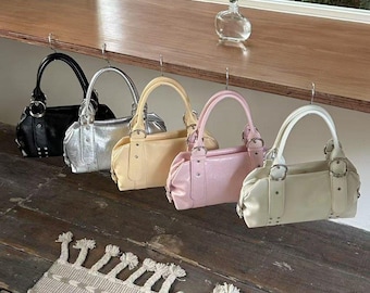 Y2K Style Shoulder Bag – Glossy Mini Handbag in 6 Colors | Vintage Aesthetic Purse | Cute Daily Baguette Bag | Kawaii Bag