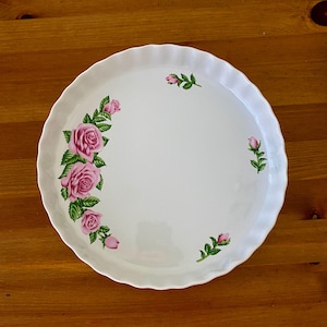 Christineholm White Porcelain Torte Tart Pie Pan Quiche Baking Dish Fluted Rose